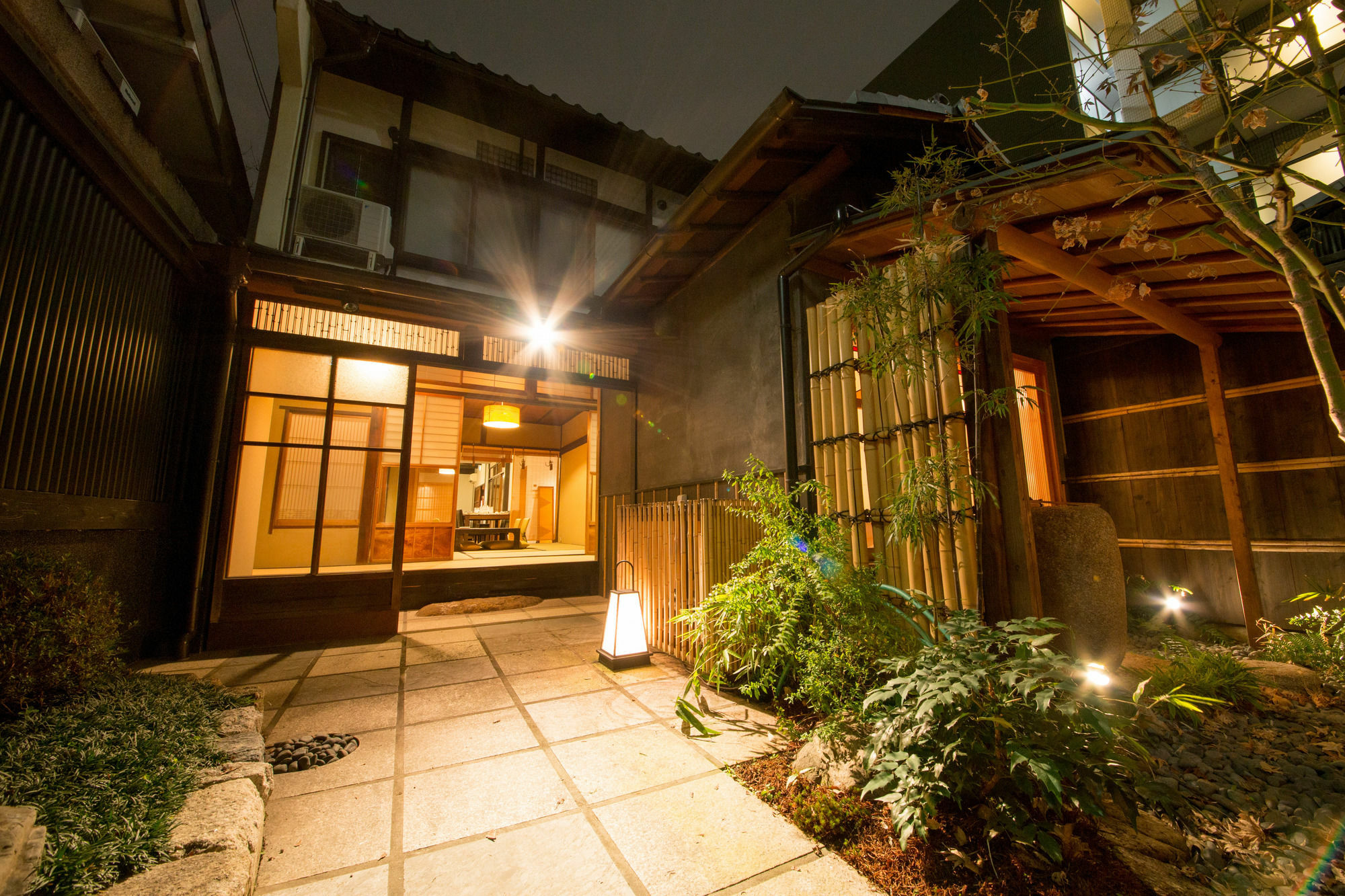 Le Machiya Rokkaku Suite Киото Экстерьер фото